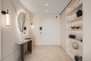 Renovated 4 Bedroom 4.5 Bathroom Luxury Property Located In Palacetes Los Belvederes, Nueva Andalucía, Marbella. Www.spanishcoasthomes.com